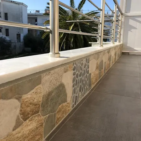 Marevo View Stay アパート Néa Péramos
